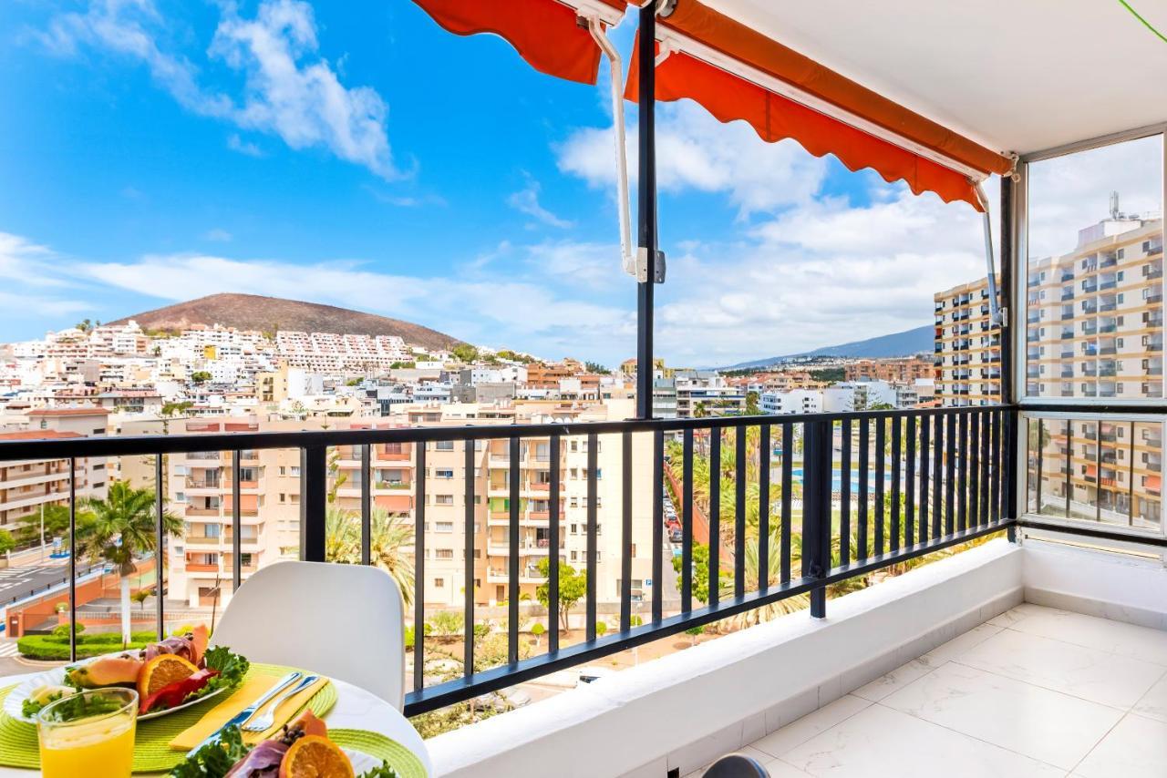 76. Los Cristianos first sea line, parking, Wi Fi Exterior foto